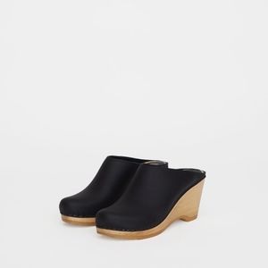 No.6 New School Clog on Wedge in Black